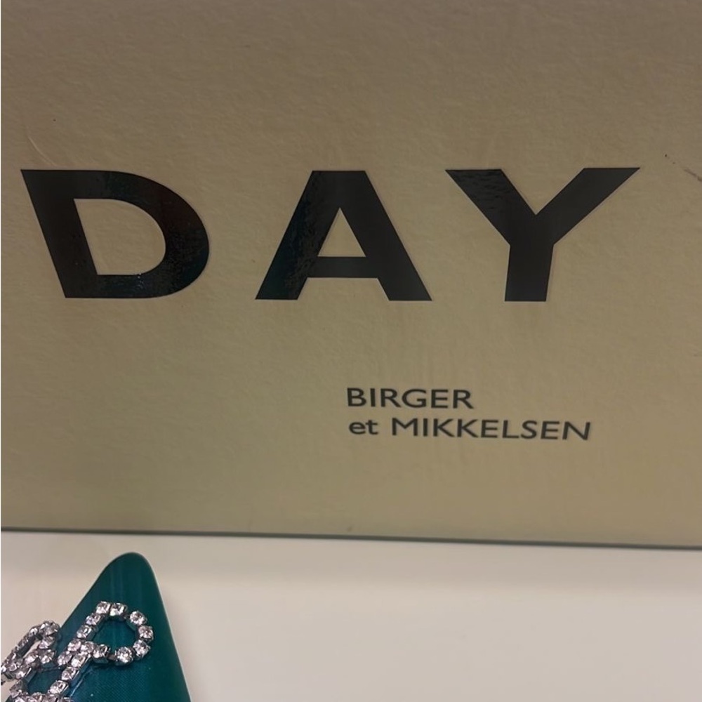 Day Birger et Mikkelsen Elegant Teal Satin Heels with Crystal Embellishments - Picture 11 of 11